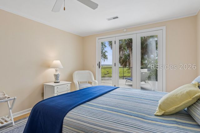 135 Harbour Psge, Hilton Head Island, SC 29926