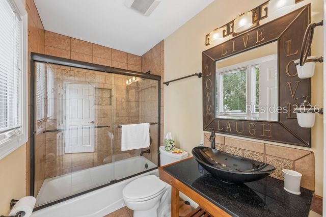 135 Harbour Psge, Hilton Head Island, SC 29926