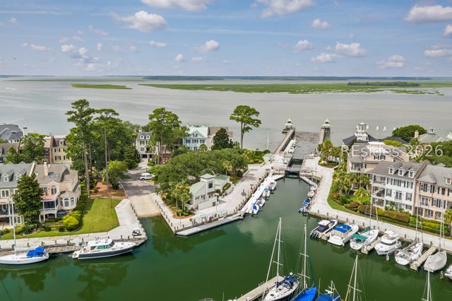 135 Harbour Psge, Hilton Head Island, SC 29926