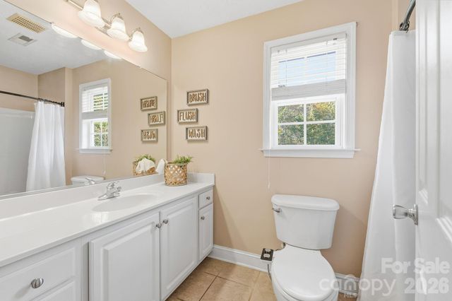 113 Longwood Drive, Advance, NC 27006