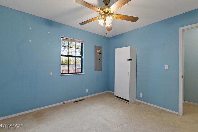 1413 Roosevelt Avenue, Joplin, MO 64801