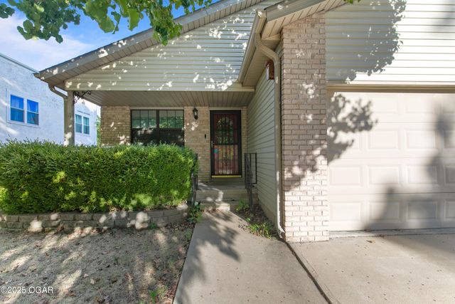 1413 Roosevelt Avenue, Joplin, MO 64801