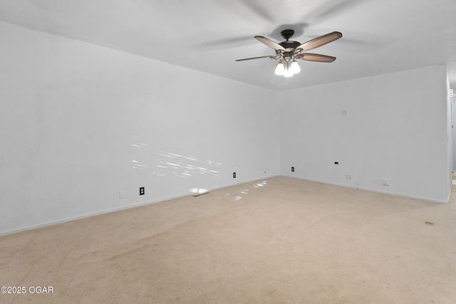 1413 Roosevelt Avenue, Joplin, MO 64801