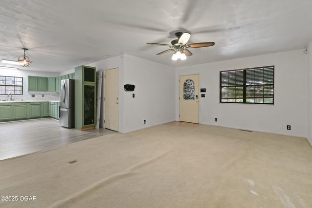 1413 Roosevelt Avenue, Joplin, MO 64801