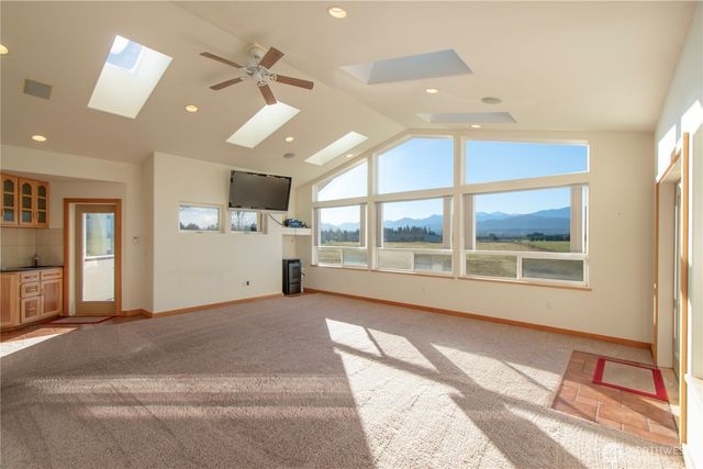 1132 Woodcock Road, Sequim, WA 98382