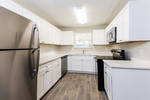 414 Crusader Drive, Dallas, TX 75217