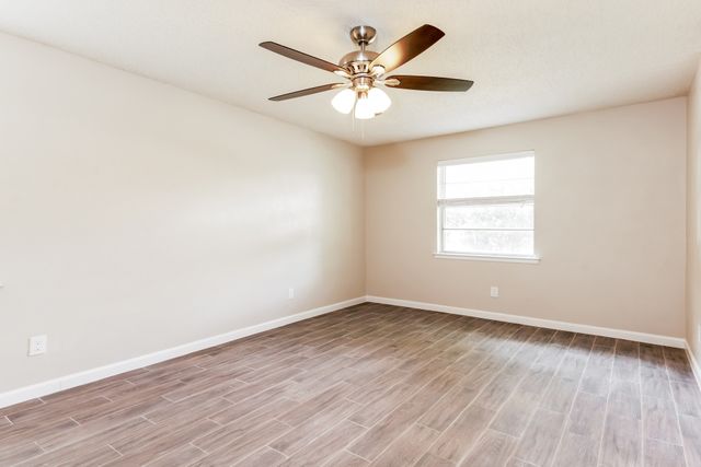 414 Crusader Drive, Dallas, TX 75217