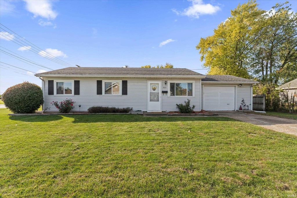 223 S Delorenzi Avenue, Mishawaka, IN 46544