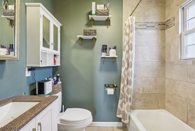 16 Jones Pl, West Orange Twp., NJ 07052