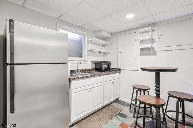 16 Jones Pl, West Orange Twp., NJ 07052