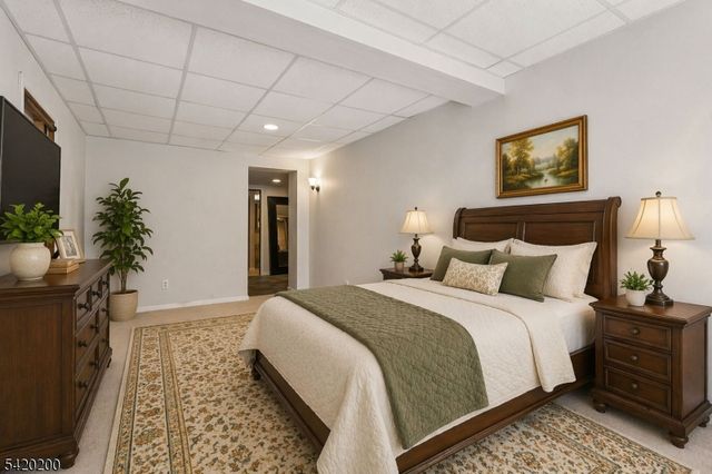 16 Jones Pl, West Orange Twp., NJ 07052