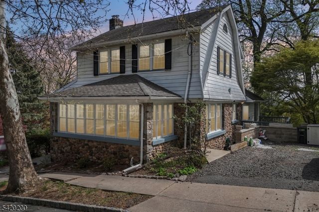 16 Jones Pl, West Orange Twp., NJ 07052