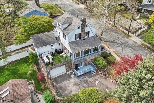 16 Jones Pl, West Orange Twp., NJ 07052