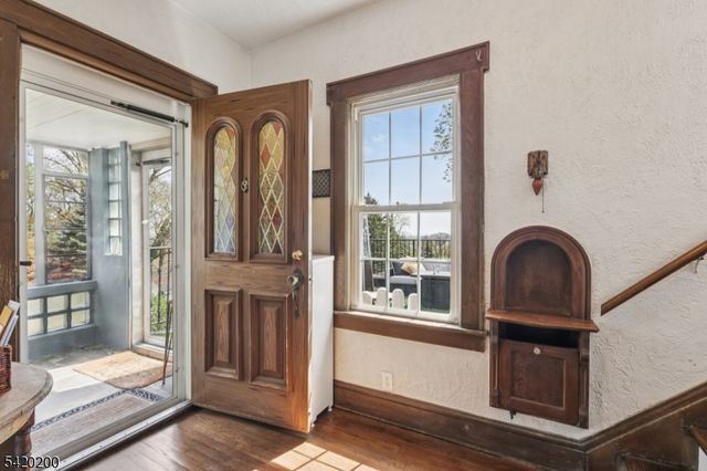 16 Jones Pl, West Orange Twp., NJ 07052