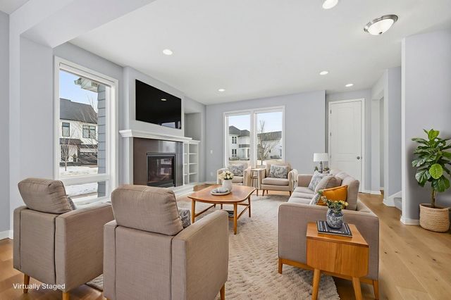 16221 Duskwood Trail, Lakeville, MN 55044