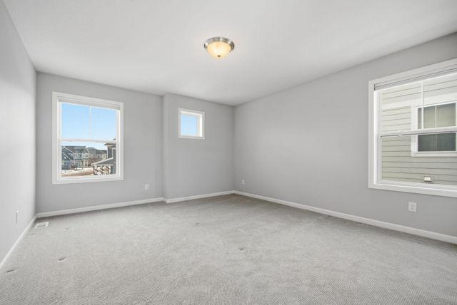 16221 Duskwood Trail, Lakeville, MN 55044