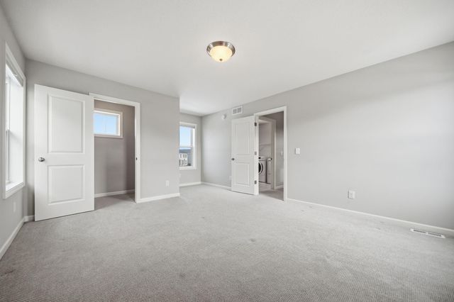 16221 Duskwood Trail, Lakeville, MN 55044