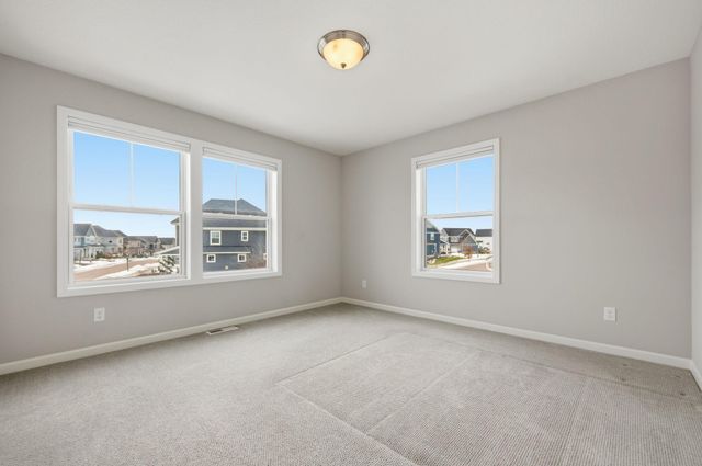 16221 Duskwood Trail, Lakeville, MN 55044