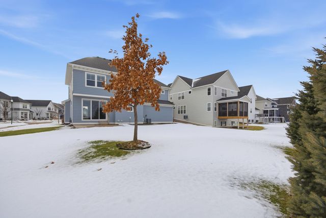16221 Duskwood Trail, Lakeville, MN 55044