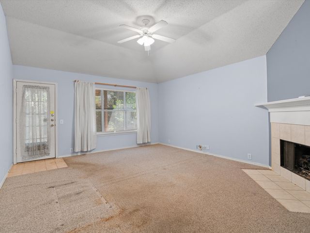 314 Branch Bend, Euless, TX 76039
