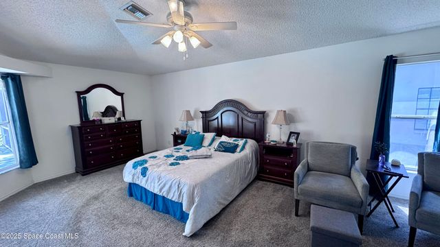 615 Sheridan Woods Drive, Melbourne, FL 32904