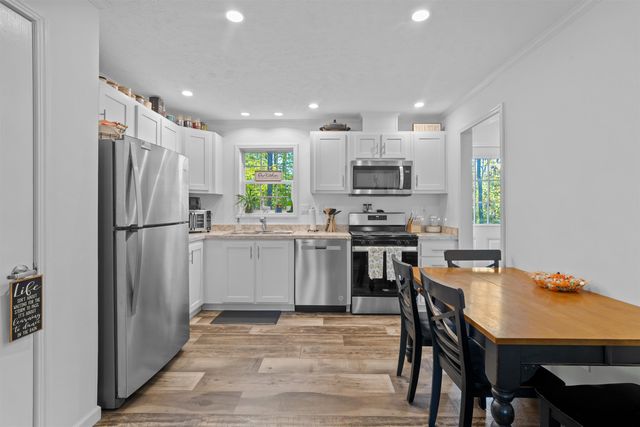 19 Leisure Drive, Ossipee, NH 03864