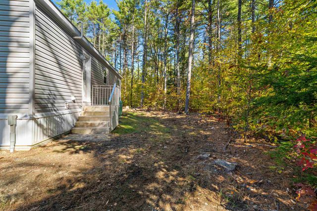 19 Leisure Drive, Ossipee, NH 03864