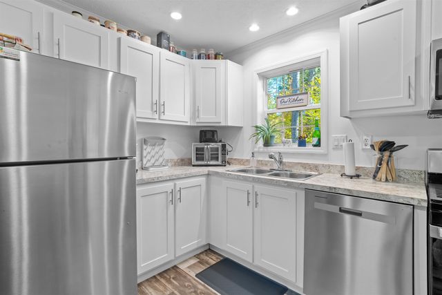 19 Leisure Drive, Ossipee, NH 03864