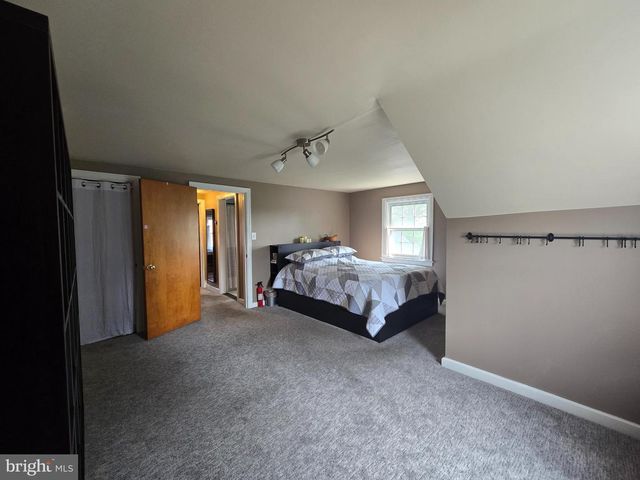 1262 GRAYSTONE RD, Manheim, PA 17545