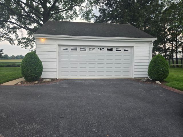 1262 GRAYSTONE RD, Manheim, PA 17545
