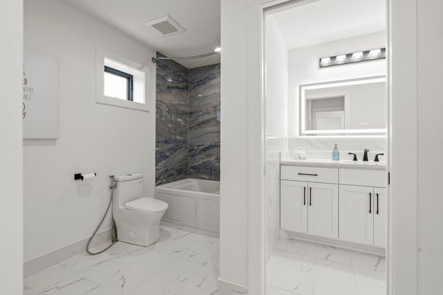 9743 Frontier Lane, Lakeville, MN 55044