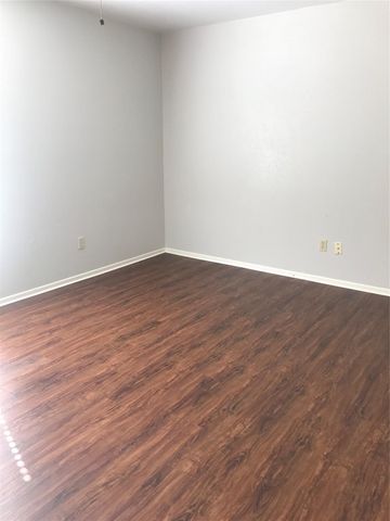 3504 Boettcher, Huntsville, TX 77340