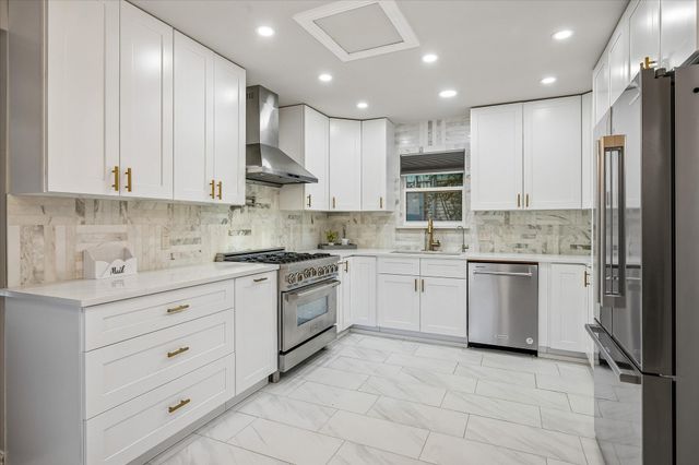 2001 Pebblebrook Trail, Irving, TX 75060