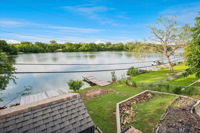 2001 Pebblebrook Trail, Irving, TX 75060