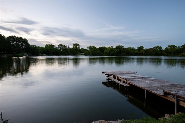 2001 Pebblebrook Trail, Irving, TX 75060