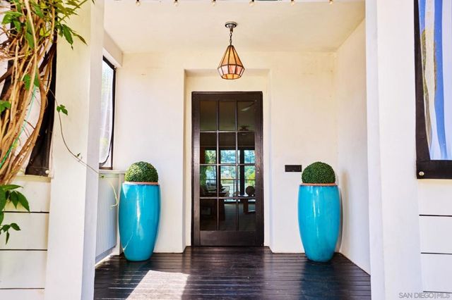 4568 4th Street, La Mesa, CA 91941