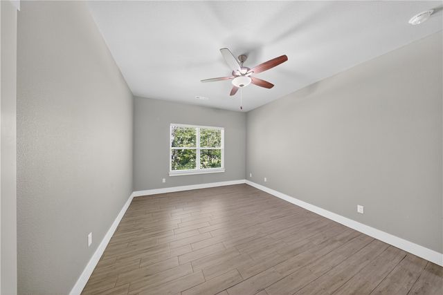 364 Kinniburgh Drive, Farmington, AR 72730