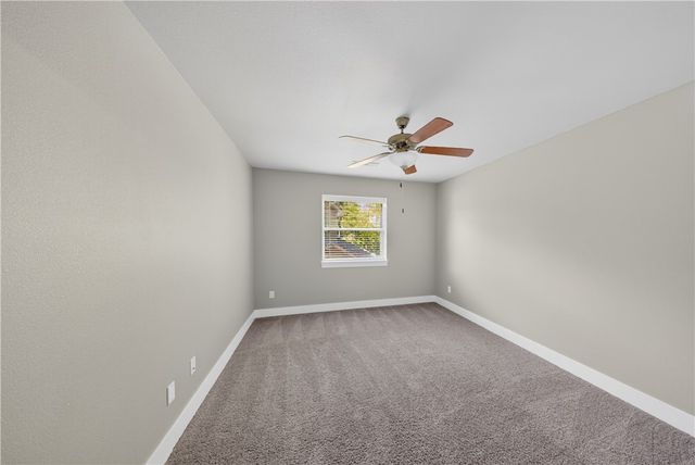 364 Kinniburgh Drive, Farmington, AR 72730