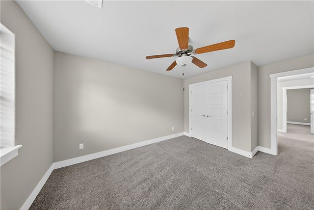 364 Kinniburgh Drive, Farmington, AR 72730