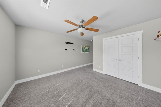 364 Kinniburgh Drive, Farmington, AR 72730