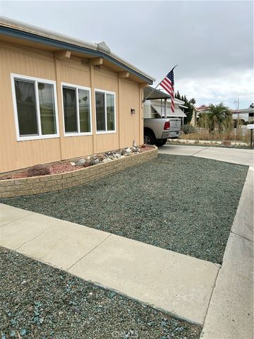 1744 Santiago, Hemet, CA 92545