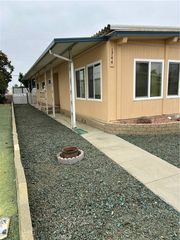 1744 Santiago, Hemet, CA 92545