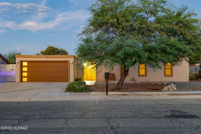 1202 N Avenida Cascada, Tucson, AZ 85715