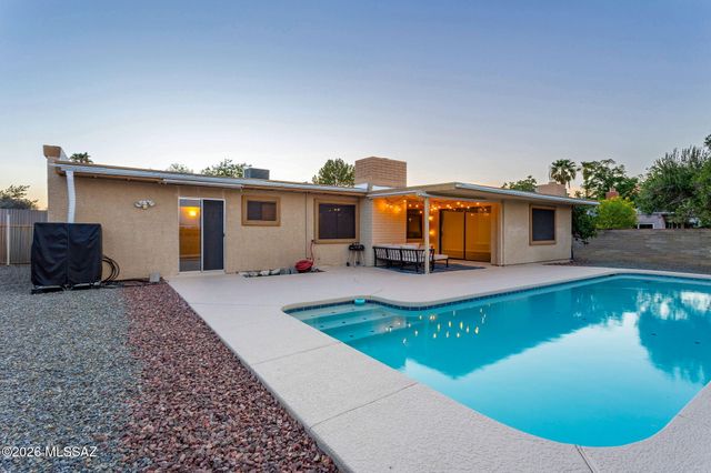 1202 N Avenida Cascada, Tucson, AZ 85715