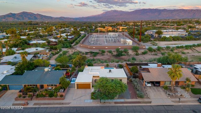 1202 N Avenida Cascada, Tucson, AZ 85715