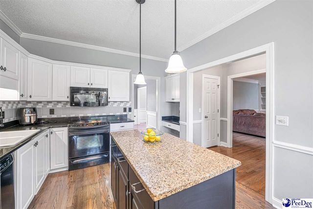 912 Ivanhoe Drive, Florence, SC 29505