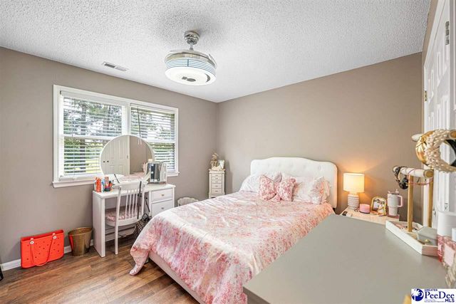 912 Ivanhoe Drive, Florence, SC 29505