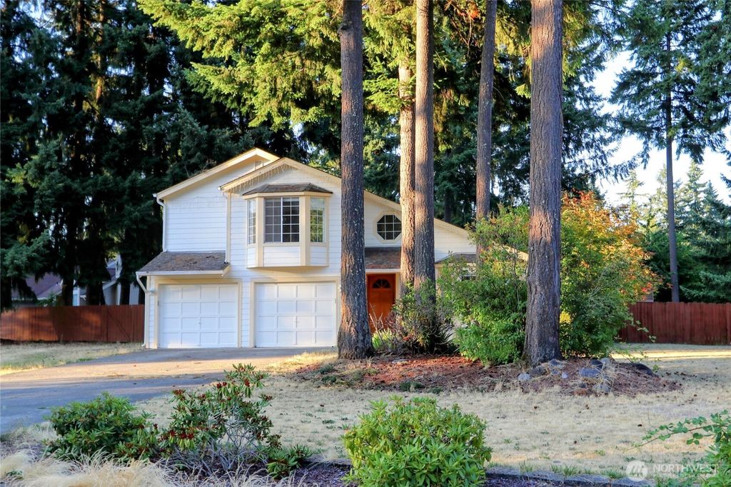 11407 206th Ave CT E, Bonney Lake, WA 98391
