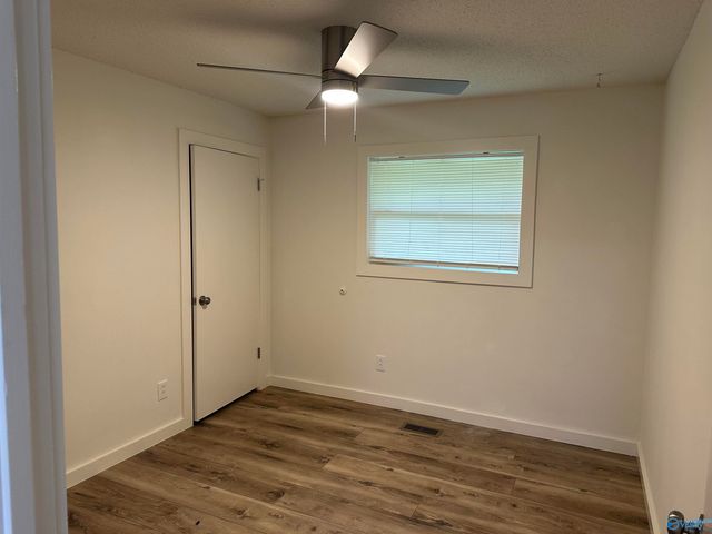 1114 Oakwood Avenue, Huntsville, AL 35806