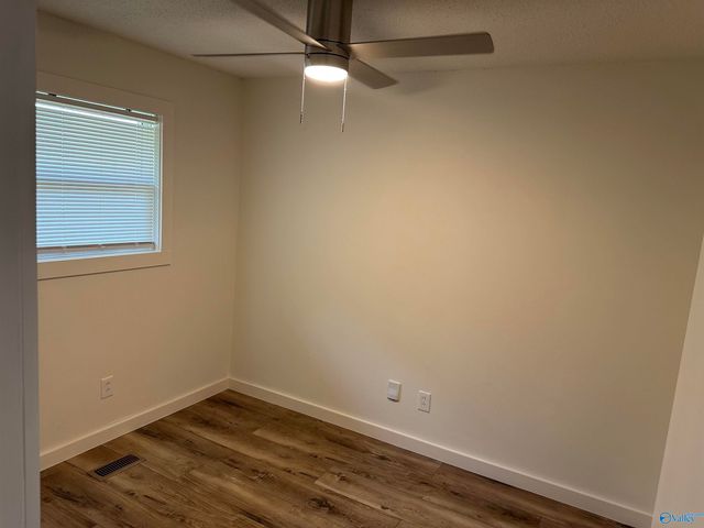 1114 Oakwood Avenue, Huntsville, AL 35806